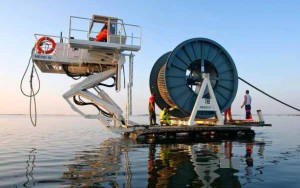 Những 'đại lộ' siêu tốc dưới đáy đại dương -Kỳ 4: Cuộc chiến không tiếng súng